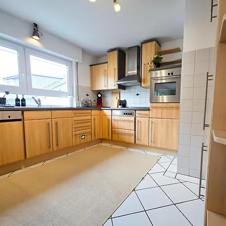 Star-apartment - Garden With Terrace, Calm, 120m2 * Nußloch