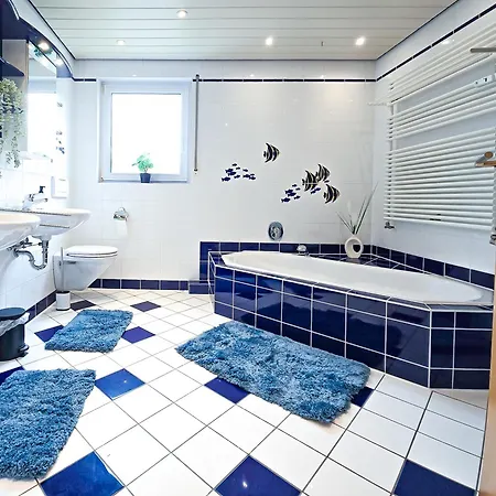 Apartment Star-apartment - Calm, Spacious & Garden, 120m2 Nussloch
