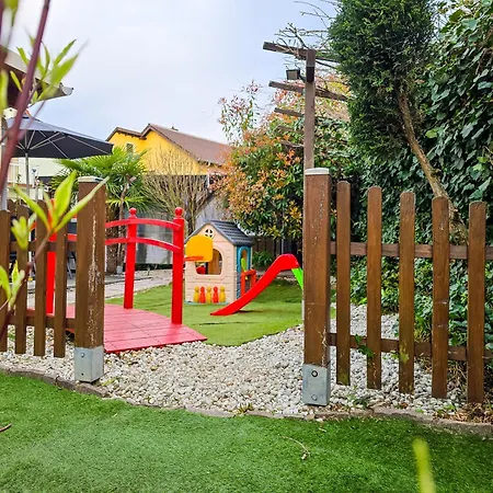 Star-apartment - Calm, Spacious & Garden, 120m2